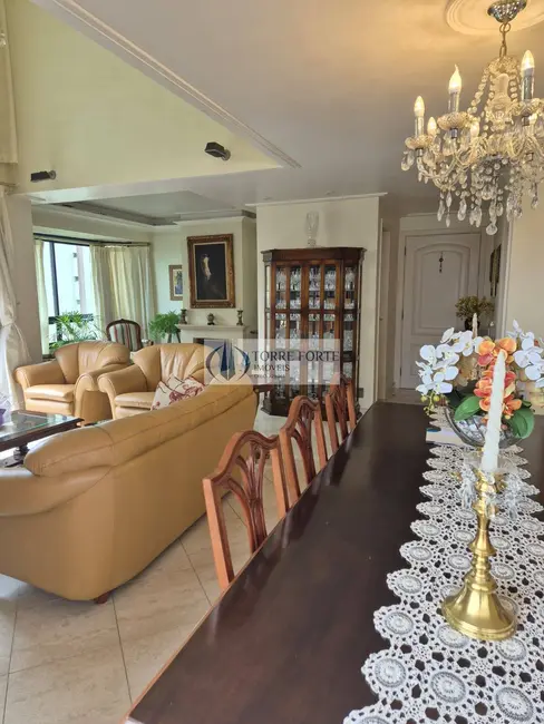 Apartamento com 4 quartos à venda, 184m2 em Vila Suzana, São Paulo - SP - imagem 2 Foto 2 de Apartamento com 4 quartos à venda, 184m2 em Vila Suzana, São Paulo - SP