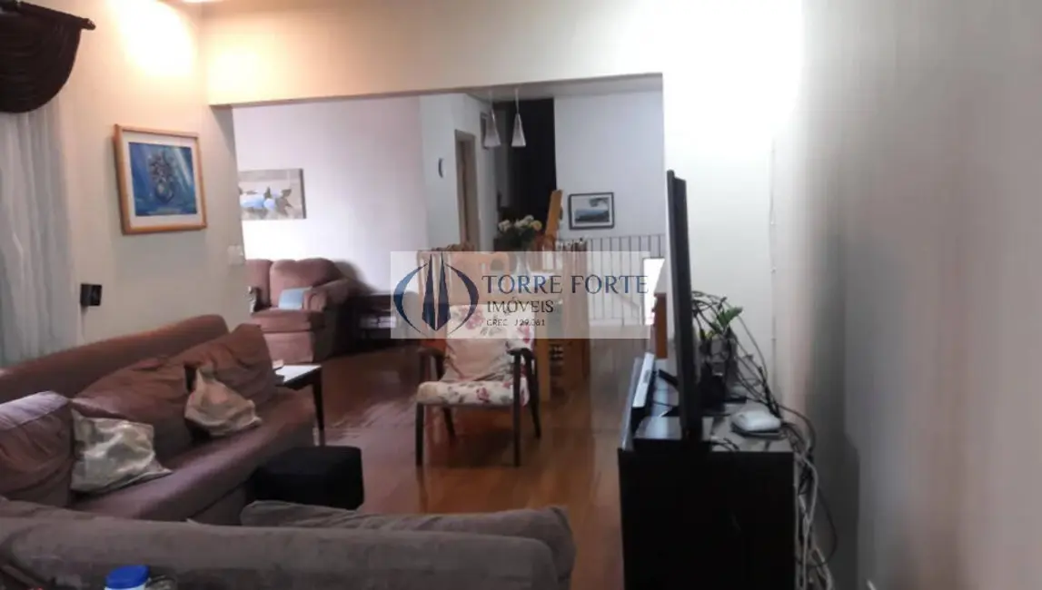 Sobrado com 7 quartos à venda, 340m2 em Santana, São Paulo - SP - imagem 1 Foto 1 de Sobrado com 7 quartos à venda, 340m2 em Santana, São Paulo - SP