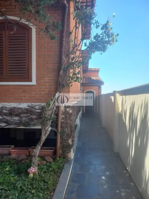 Sobrado com 7 quartos à venda, 340m2 em Santana, São Paulo - SP - imagem 7 Foto 7 de Sobrado com 7 quartos à venda, 340m2 em Santana, São Paulo - SP