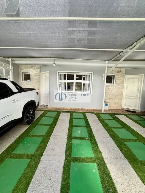 Sobrado com 3 quartos à venda, 124m2 em Santo Andre - SP - imagem 5 Foto 5 de Sobrado com 3 quartos à venda, 124m2 em Santo Andre - SP
