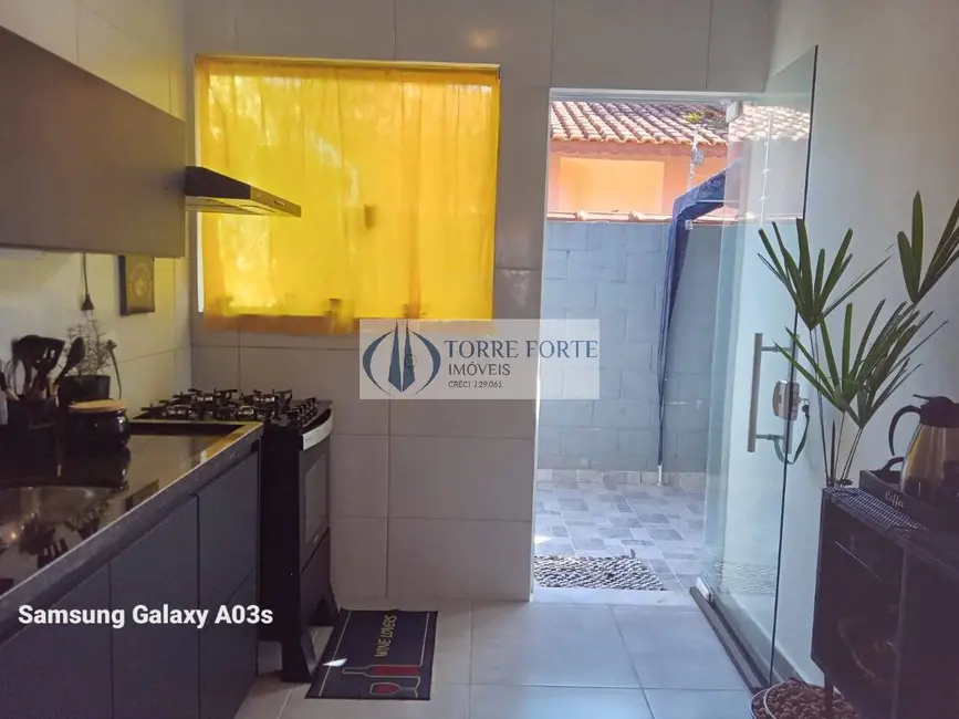 Casa com 2 quartos à venda, 49m2 em São Paulo - SP - imagem 4 Foto 4 de Casa com 2 quartos à venda, 49m2 em São Paulo - SP