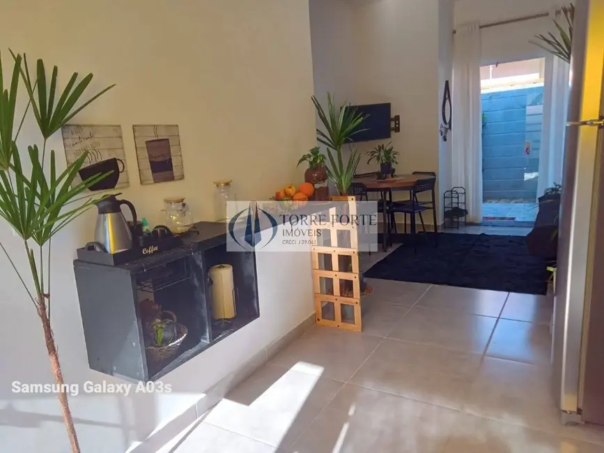 Casa com 2 quartos à venda, 49m2 em São Paulo - SP - imagem 5 Foto 5 de Casa com 2 quartos à venda, 49m2 em São Paulo - SP