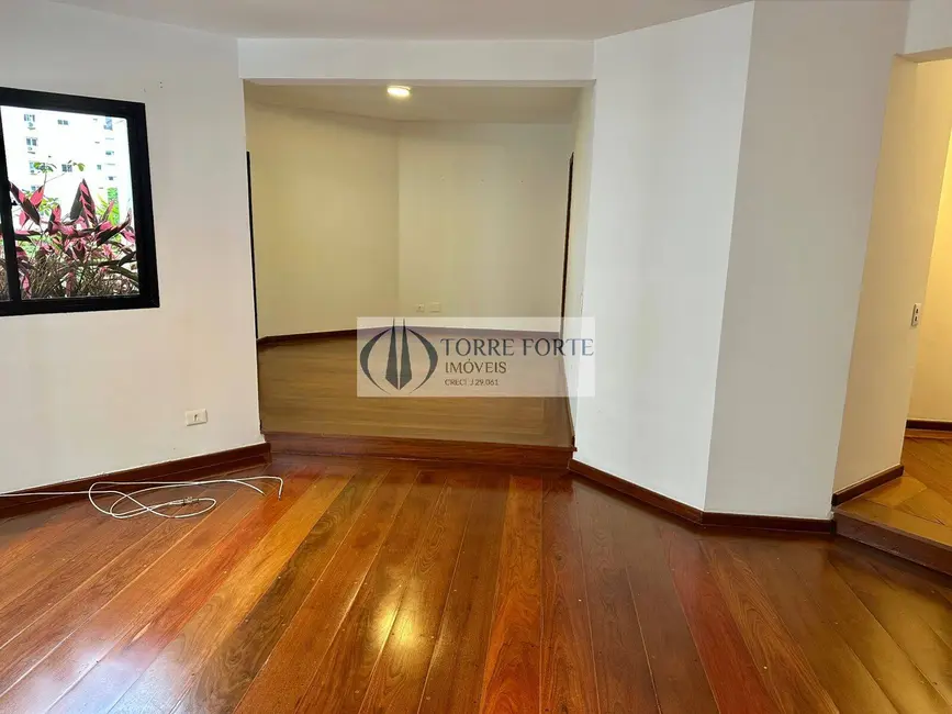 Apartamento com 3 quartos à venda, 150m2 em Planalto Paulista, São Paulo - SP - imagem 4 Foto 4 de Apartamento com 3 quartos à venda, 150m2 em Planalto Paulista, São Paulo - SP
