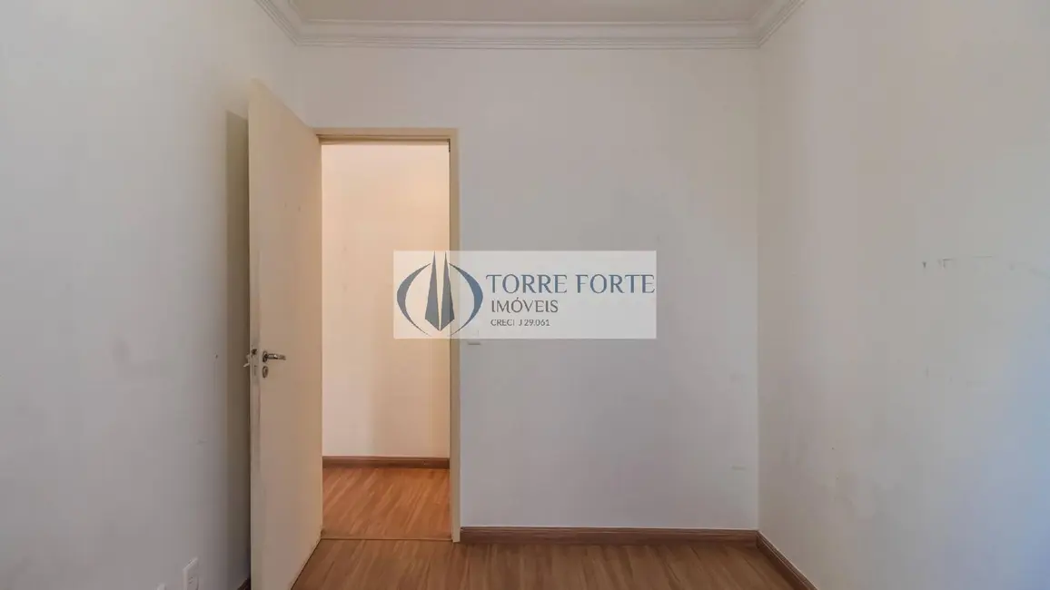 Apartamento com 3 quartos à venda, 68m2 em Jardim Tupanci, Barueri - SP - imagem 6 Foto 6 de Apartamento com 3 quartos à venda, 68m2 em Jardim Tupanci, Barueri - SP