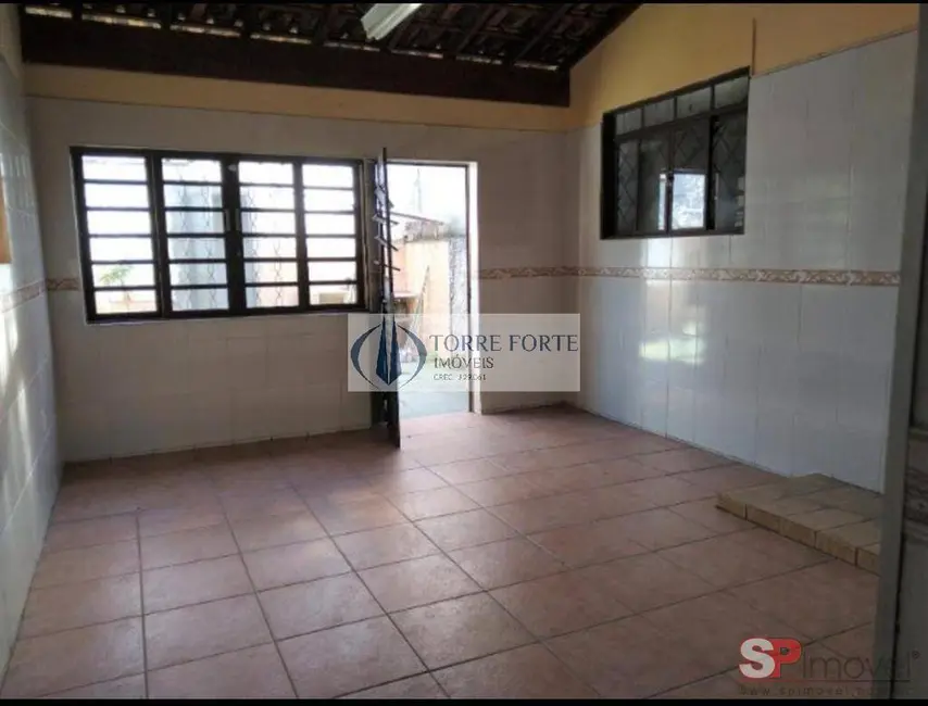 Foto 2 de Casa com 5 quartos à venda, 325m2 em Vila Nhocune, São Paulo - SP