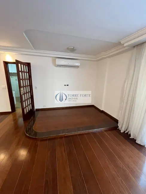 Apartamento com 3 quartos à venda, 127m2 em Perdizes, São Paulo - SP - imagem 4 Foto 4 de Apartamento com 3 quartos à venda, 127m2 em Perdizes, São Paulo - SP