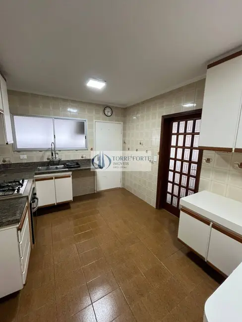 Apartamento com 3 quartos à venda, 127m2 em Perdizes, São Paulo - SP - imagem 8 Foto 8 de Apartamento com 3 quartos à venda, 127m2 em Perdizes, São Paulo - SP