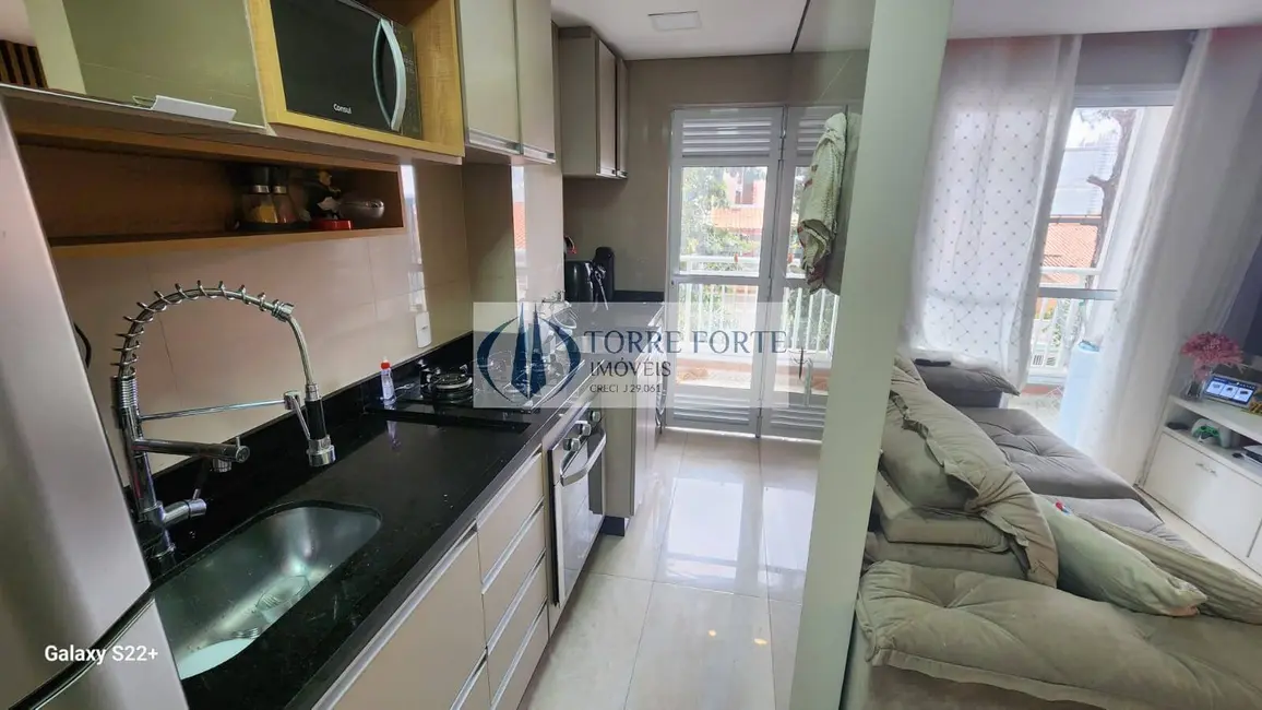 Foto 3 de Apartamento com 2 quartos à venda, 47m2 em Vila Carmosina, São Paulo - SP