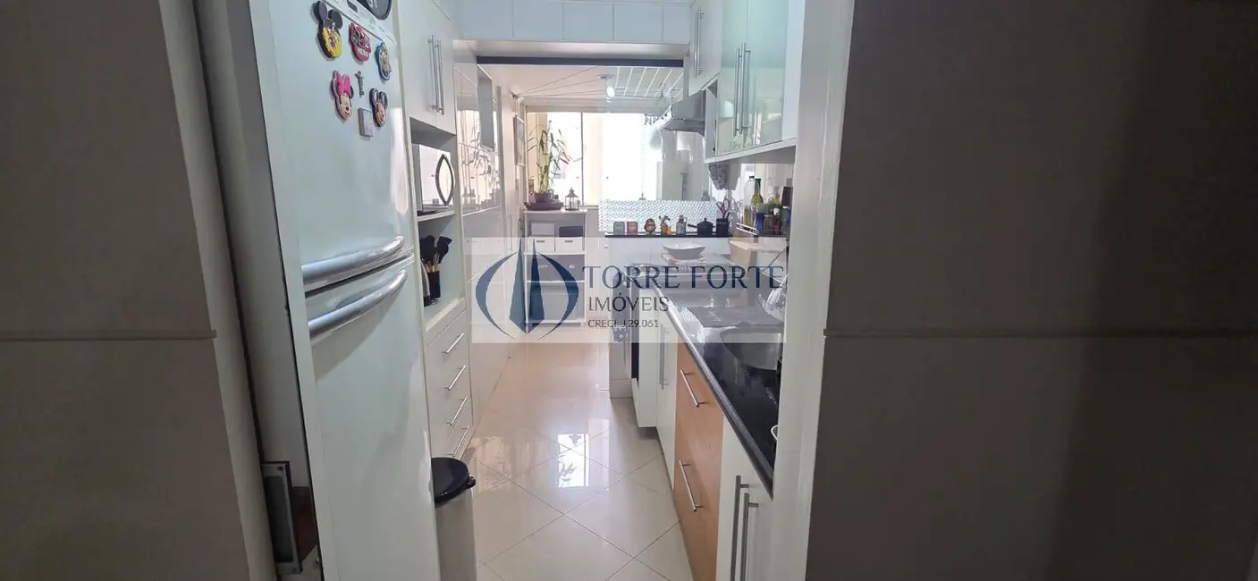 Foto 5 de Apartamento com 3 quartos à venda, 74m2 em Vila Sofia, São Paulo - SP