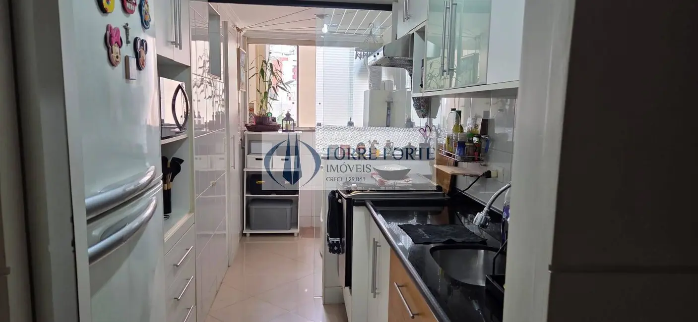 Foto 7 de Apartamento com 3 quartos à venda, 74m2 em Vila Sofia, São Paulo - SP