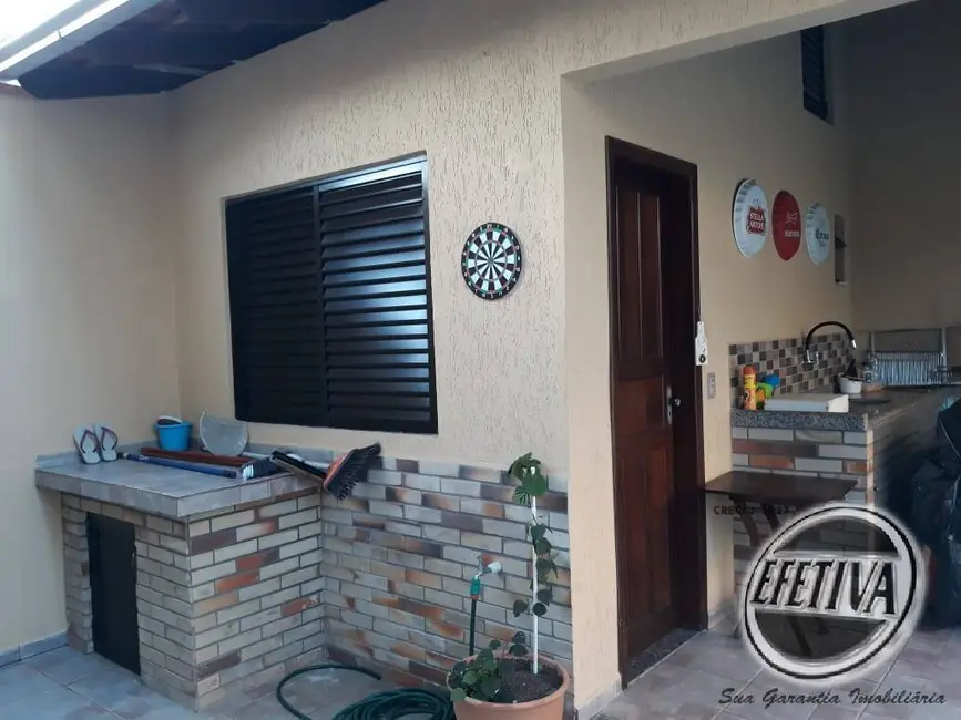 Foto 7 de Casa com 4 quartos à venda, 248m2 em Centro, Guaratuba - PR