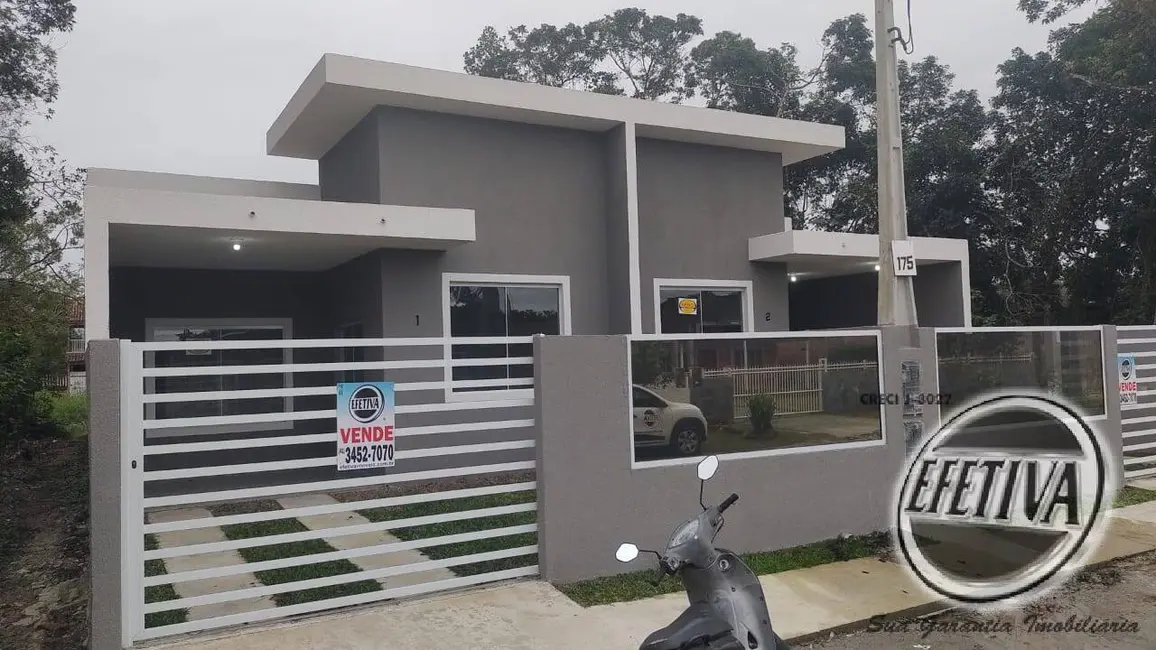 Foto 3 de Casa com 2 quartos à venda, 84m2 em Matinhos - PR