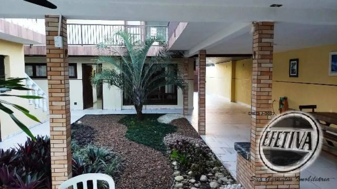 Foto 5 de Casa com 3 quartos à venda, 550m2 em Matinhos - PR