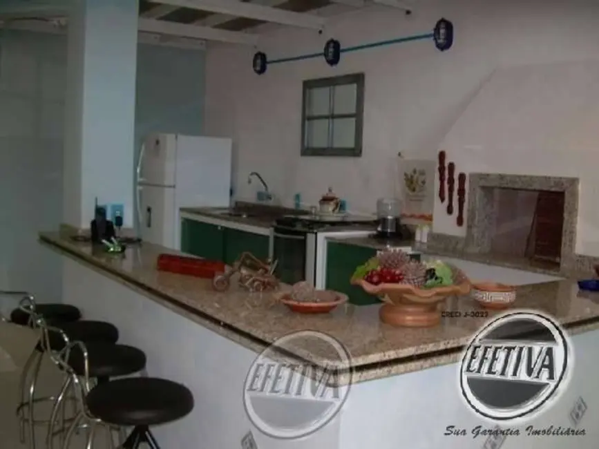 Foto 6 de Casa com 2 quartos à venda, 260m2 em Guaratuba - PR