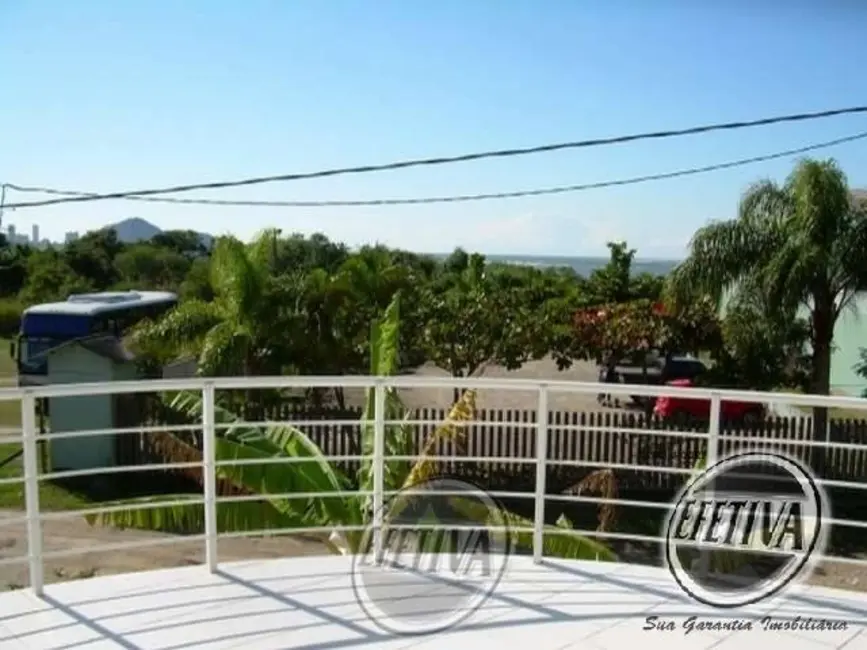 Foto 7 de Casa com 2 quartos à venda, 260m2 em Guaratuba - PR