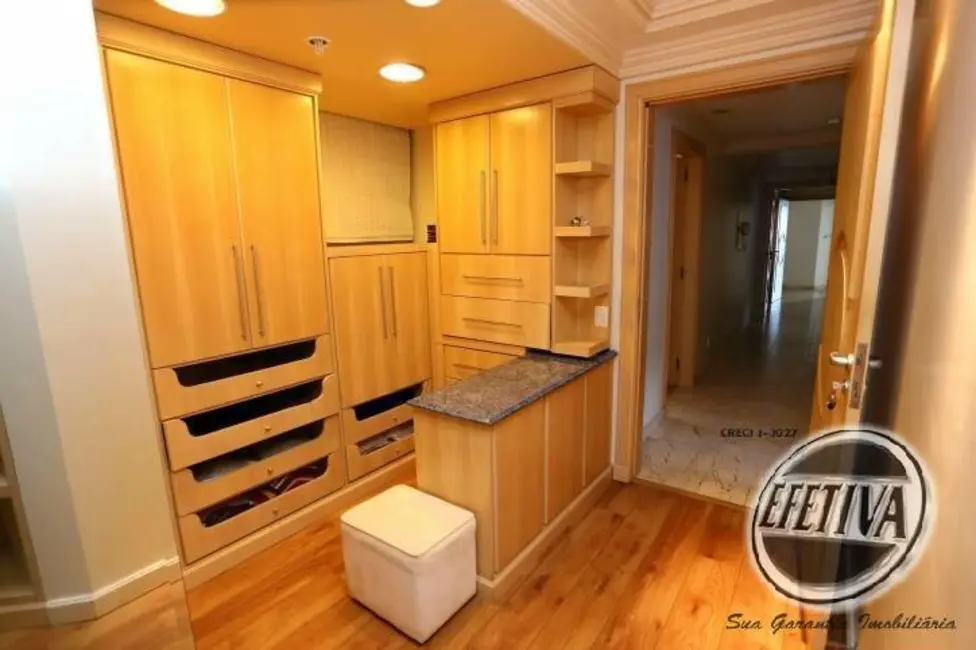 Cobertura com 4 quartos à venda, 578m2 em Centro, Balneario Camboriu - SC - imagem 8 Foto 8 de Cobertura com 4 quartos à venda, 578m2 em Centro, Balneario Camboriu - SC