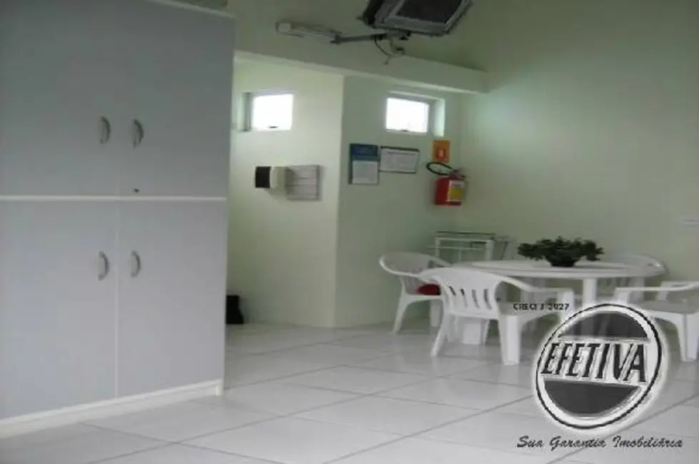 Foto 7 de Sala Comercial com 8 quartos à venda, 200m2 em Matinhos - PR