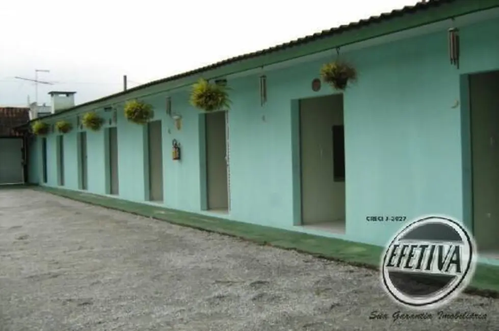 Foto 2 de Sala Comercial com 8 quartos à venda, 200m2 em Matinhos - PR