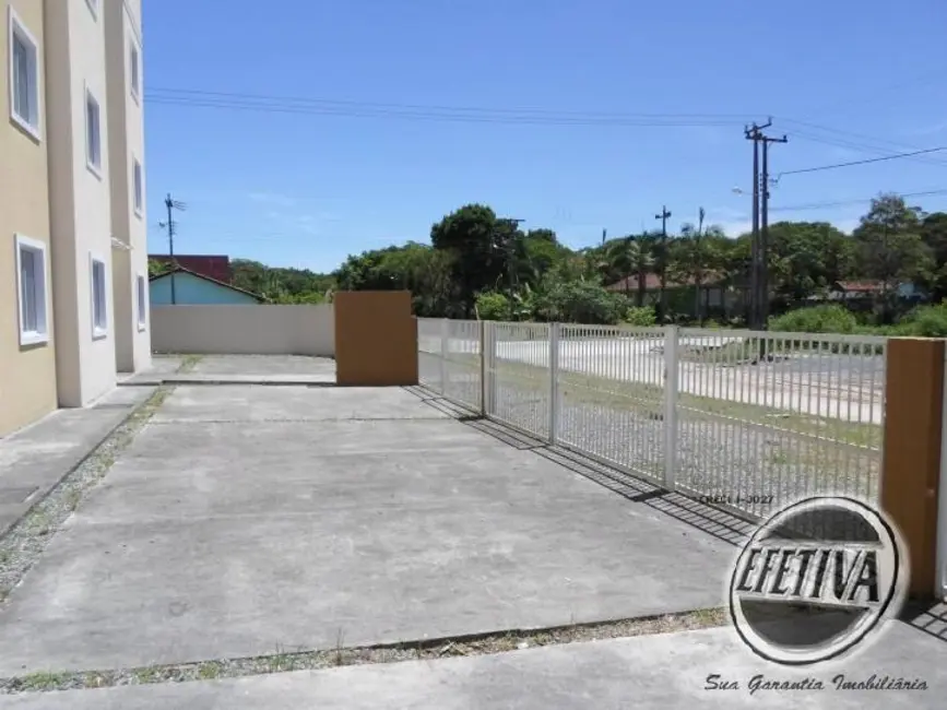 Foto 4 de Apartamento com 2 quartos à venda, 49m2 em Guaratuba - PR