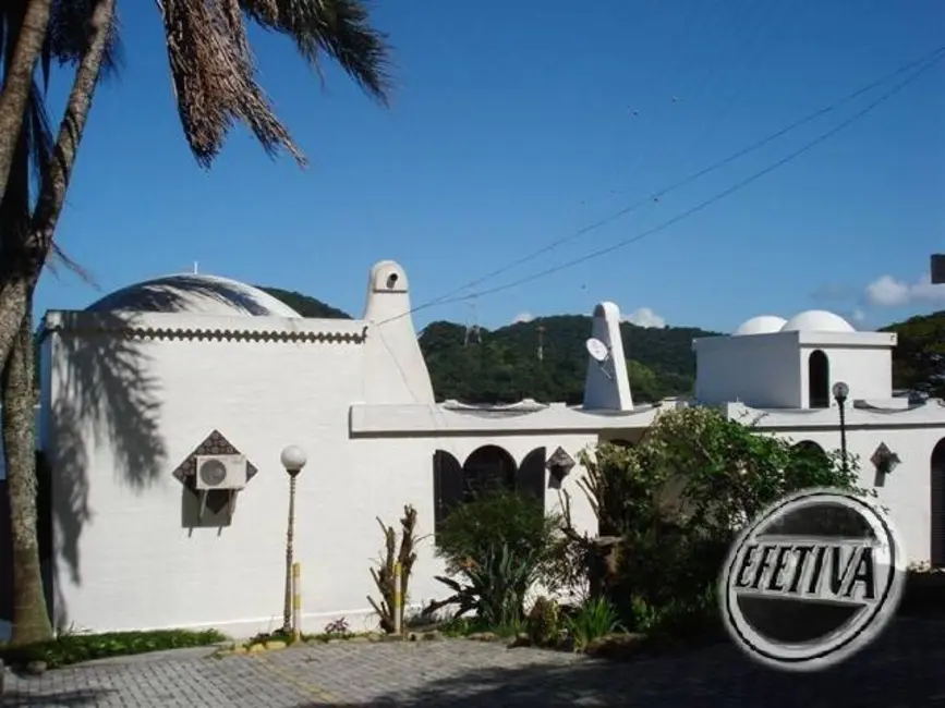 Foto 5 de Sala Comercial com 10 quartos à venda, 750m2 em Guaratuba - PR