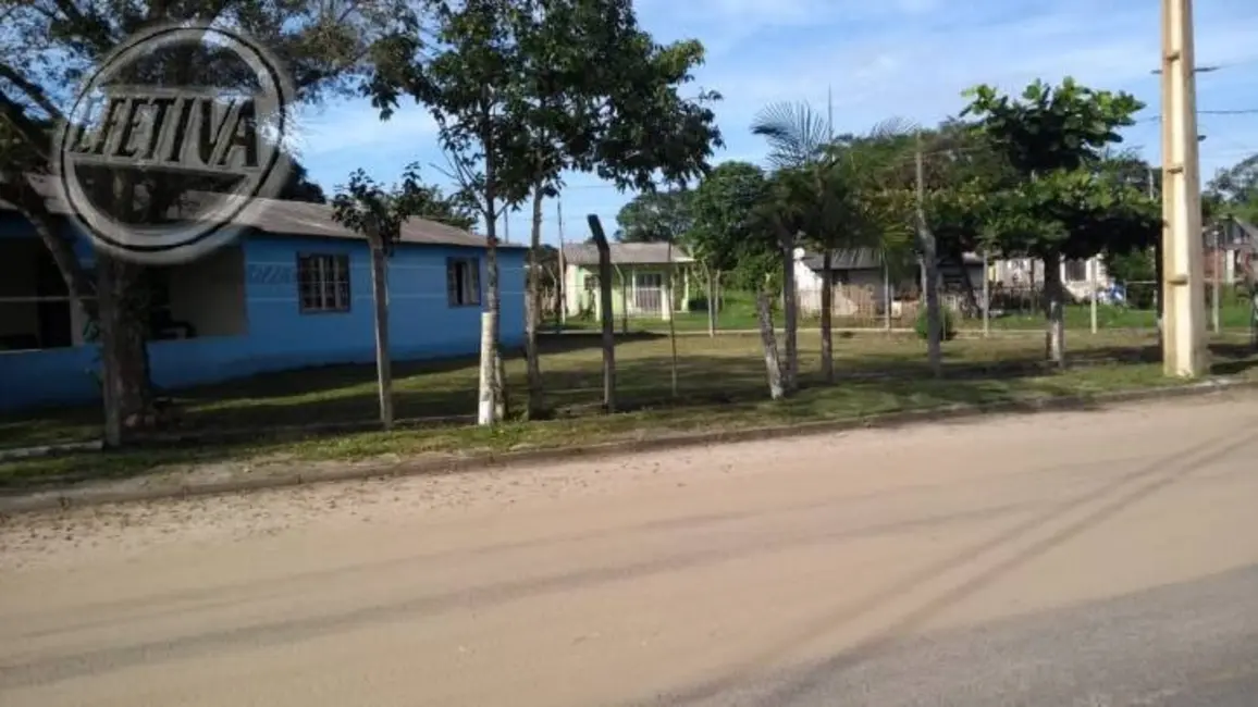 Foto 5 de Casa com 3 quartos à venda, 200m2 em Guaratuba - PR