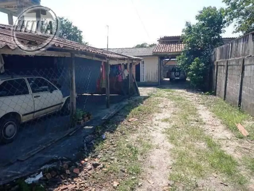 Foto 6 de Casa com 4 quartos à venda, 120m2 em Matinhos - PR