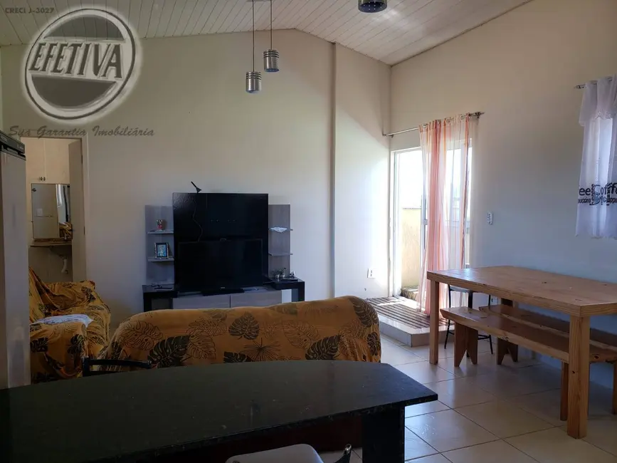 Cobertura com 3 quartos à venda, 134m2 em Guaratuba - PR - imagem 8 Foto 8 de Cobertura com 3 quartos à venda, 134m2 em Guaratuba - PR