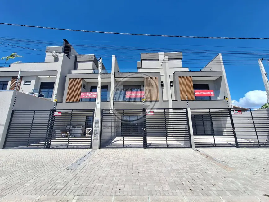 Foto 3 de Casa com 4 quartos à venda, 216m2 em Matinhos - PR