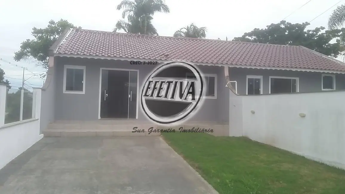 Foto 2 de Casa com 2 quartos à venda, 74m2 em Guaratuba - PR