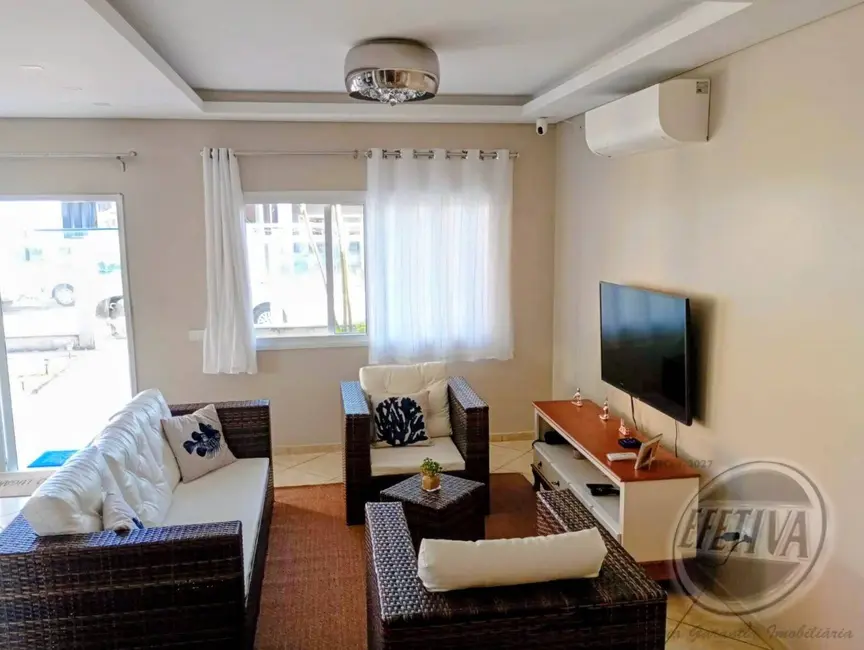 Foto 8 de Casa com 4 quartos à venda, 273m2 em Matinhos - PR