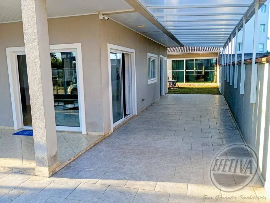 Foto 4 de Casa com 4 quartos à venda, 273m2 em Matinhos - PR