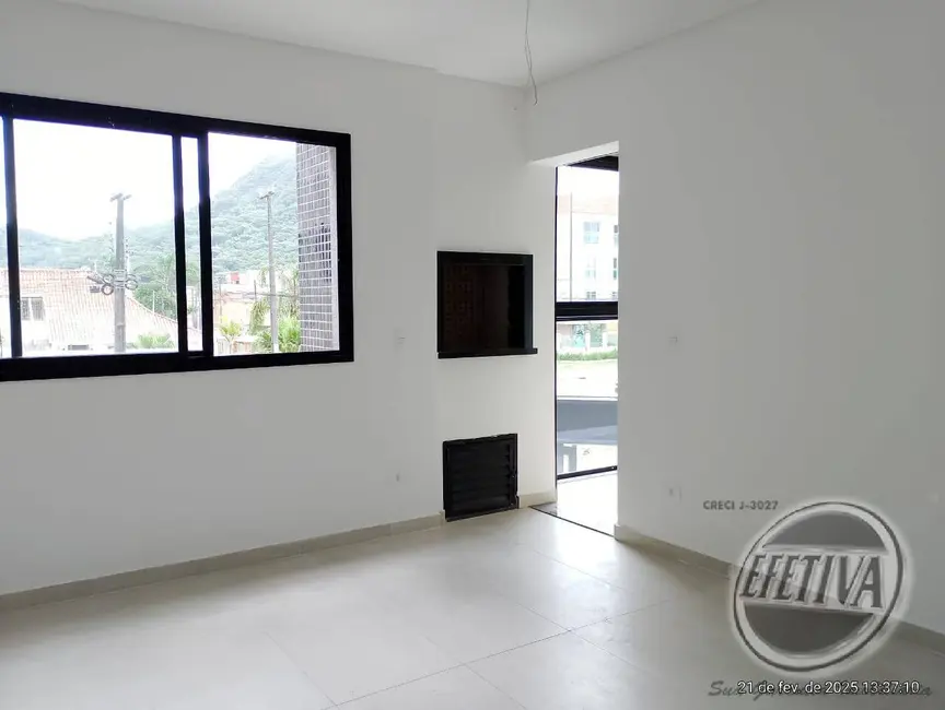 Foto 6 de Apartamento com 2 quartos à venda, 76m2 em Matinhos - PR