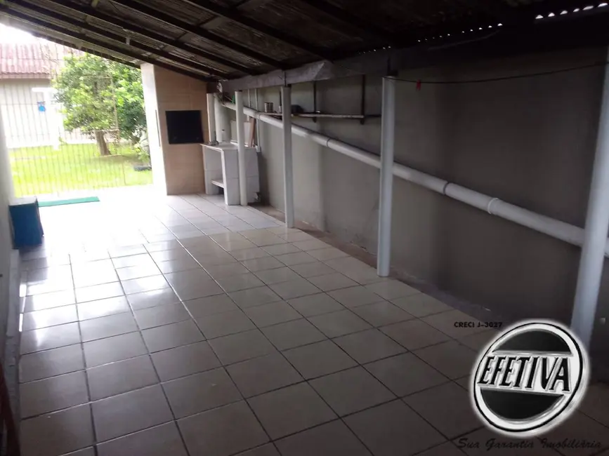 Casa com 3 quartos à venda, 120m2 em Matinhos - PR - imagem 6 Foto 6 de Casa com 3 quartos à venda, 120m2 em Matinhos - PR
