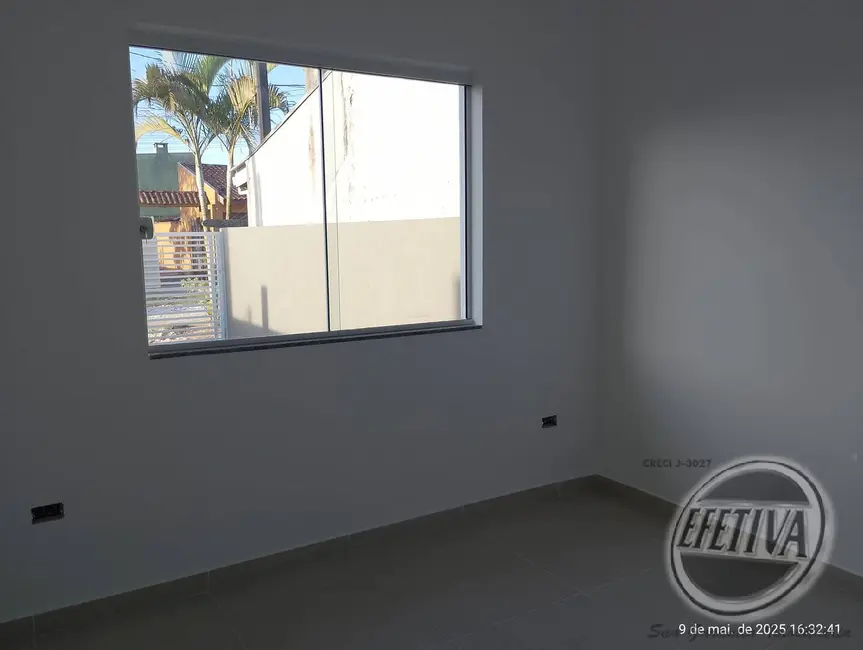 Foto 8 de Casa com 3 quartos à venda, 83m2 em Matinhos - PR