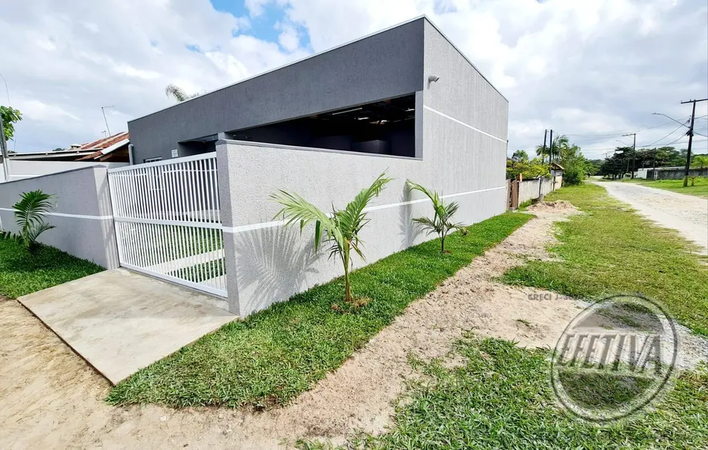 Foto 5 de Casa com 2 quartos à venda, 60m2 em Matinhos - PR