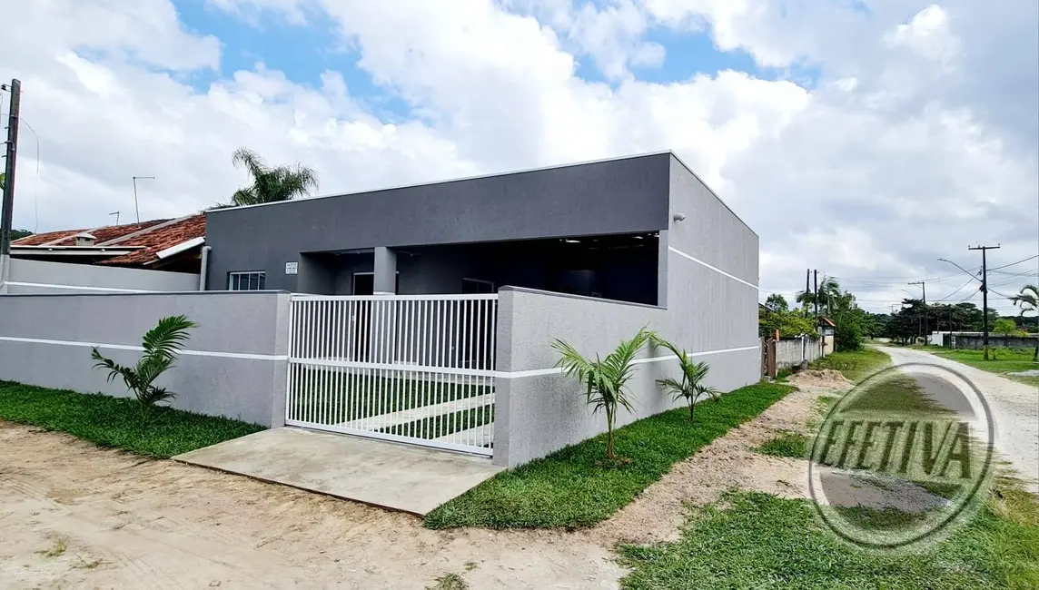 Foto 8 de Casa com 2 quartos à venda, 60m2 em Matinhos - PR