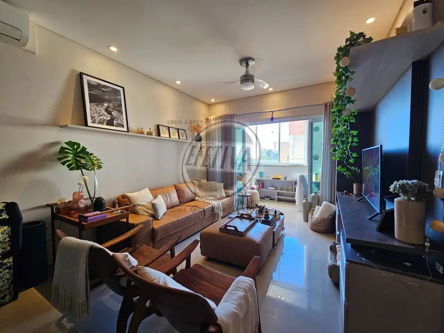 Apartamento com 3 quartos à venda, 197m2 em Matinhos - PR - imagem 3 Foto 3 de Apartamento com 3 quartos à venda, 197m2 em Matinhos - PR