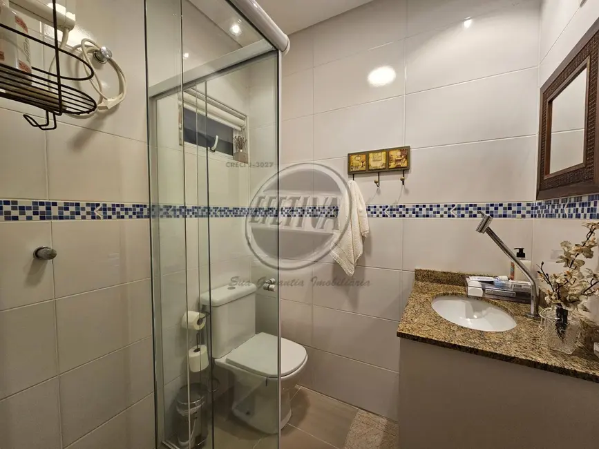 Apartamento com 3 quartos à venda, 197m2 em Matinhos - PR - imagem 9 Foto 9 de Apartamento com 3 quartos à venda, 197m2 em Matinhos - PR