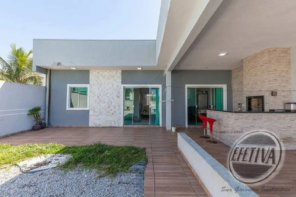 Foto 4 de Casa com 2 quartos à venda, 70m2 em Matinhos - PR