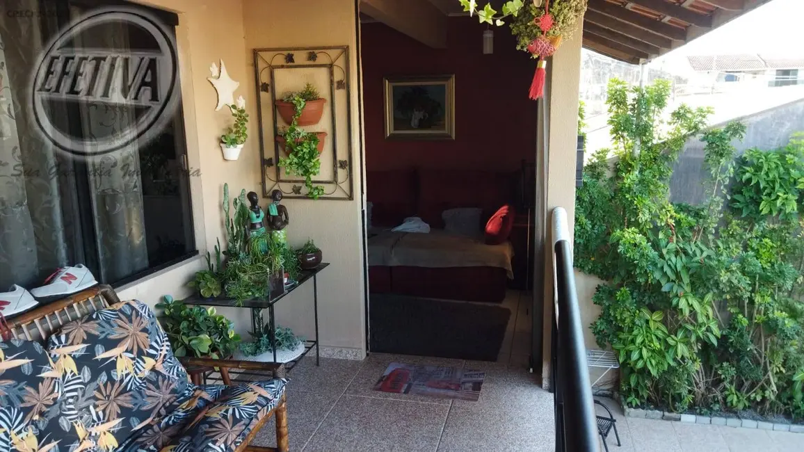 Foto 6 de Casa com 5 quartos à venda, 200m2 em Guaratuba - PR