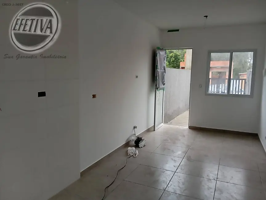 Foto 3 de Casa com 2 quartos à venda, 39m2 em Matinhos - PR