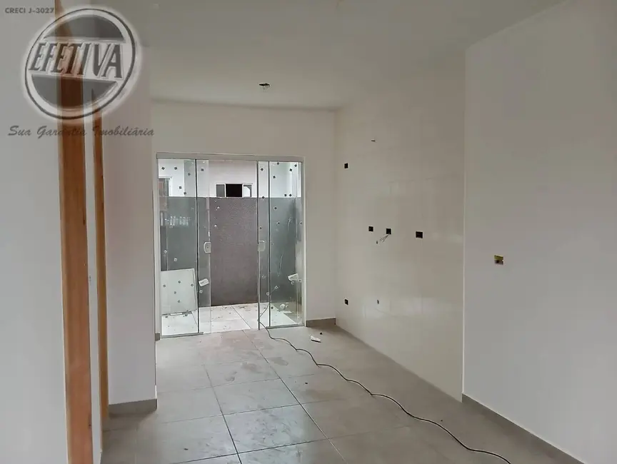 Foto 2 de Casa com 2 quartos à venda, 39m2 em Matinhos - PR