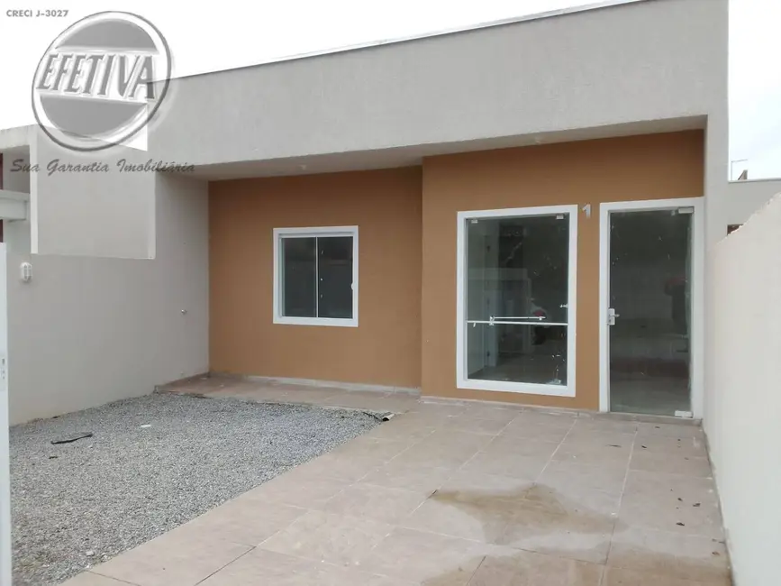 Foto 1 de Casa com 3 quartos à venda, 55m2 em Matinhos - PR