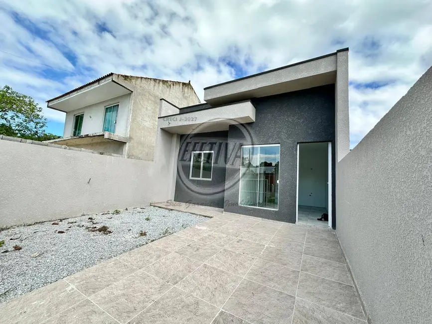 Foto 1 de Casa com 3 quartos à venda, 55m2 em Matinhos - PR