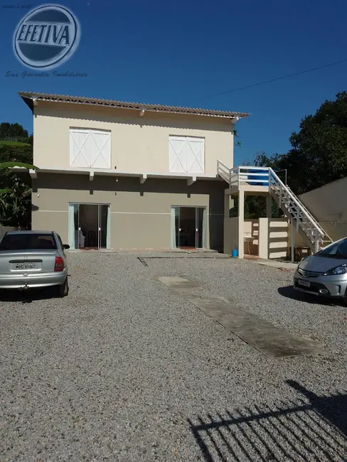 Foto 1 de Casa com 3 quartos à venda, 220m2 em Matinhos - PR