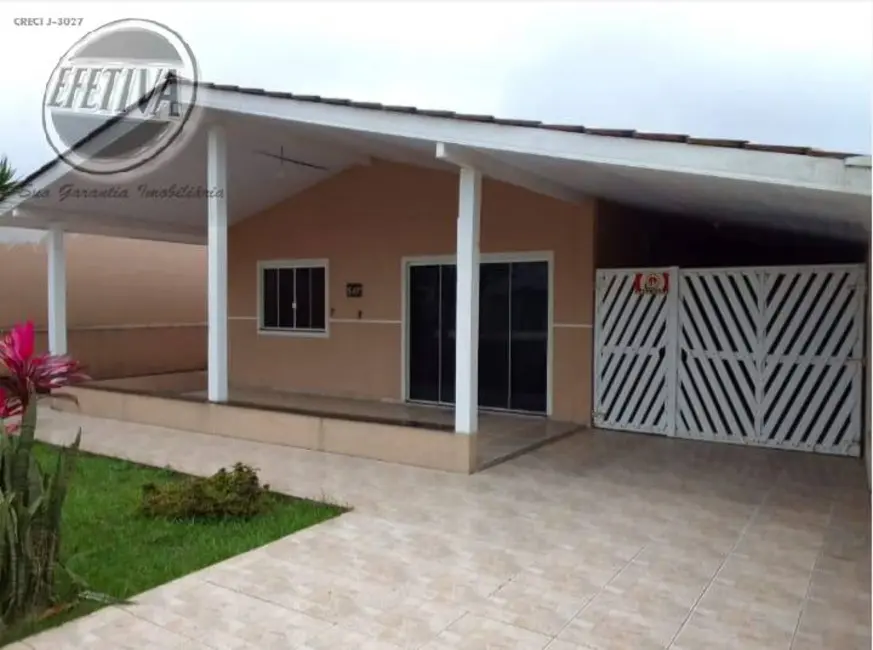 Foto 2 de Casa com 3 quartos à venda, 220m2 em Matinhos - PR