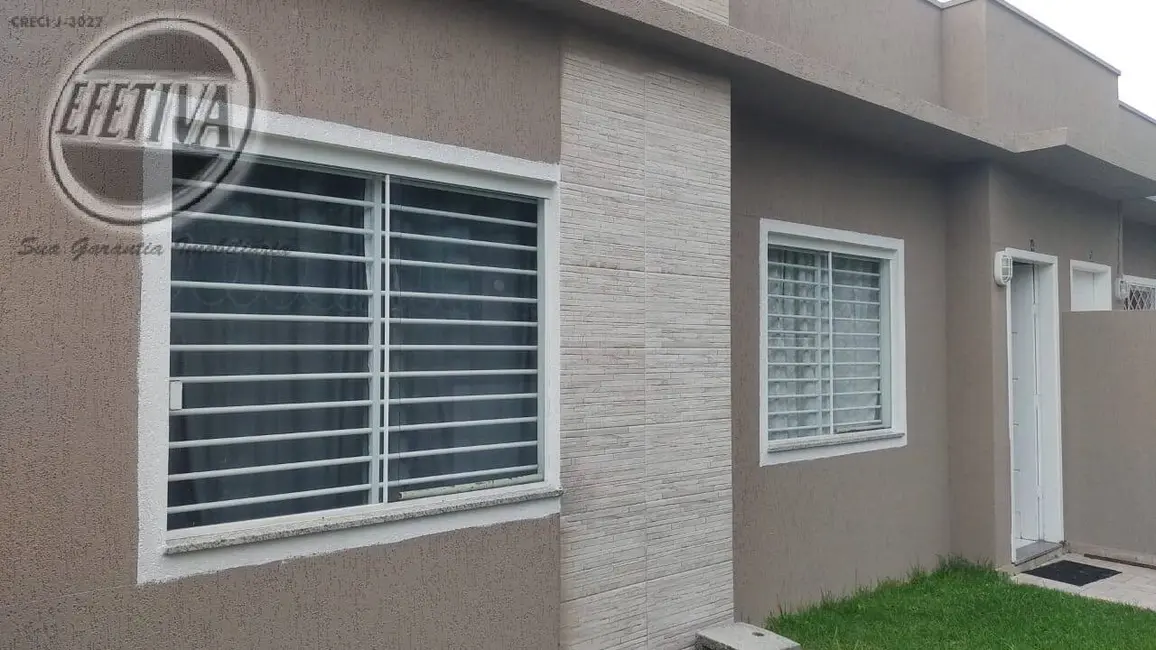 Foto 2 de Casa com 2 quartos à venda, 59m2 em Guaratuba - PR