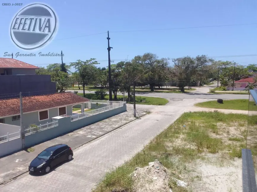 Foto 3 de Casa com 3 quartos à venda, 142m2 em Matinhos - PR