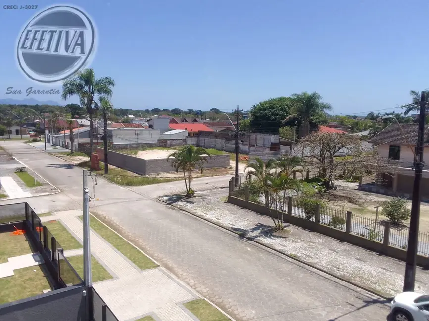 Foto 2 de Casa com 3 quartos à venda, 142m2 em Matinhos - PR