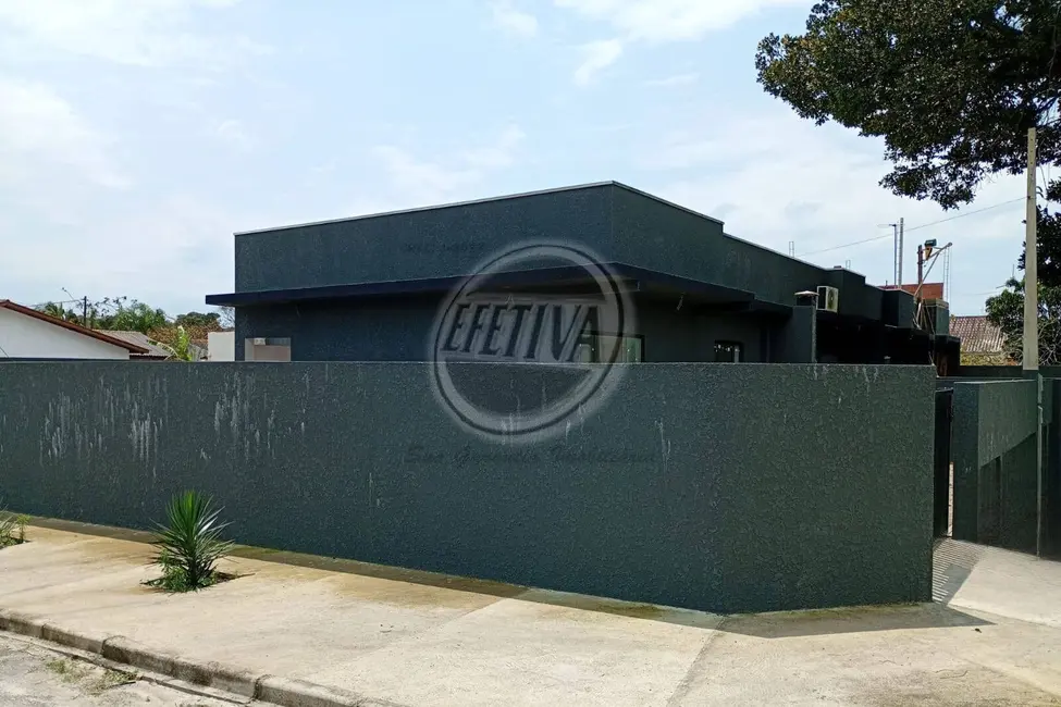 Foto 2 de Casa com 2 quartos à venda, 42m2 em Matinhos - PR